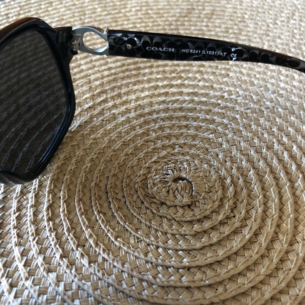 Coach Sunglasses - Picture 5 of 7